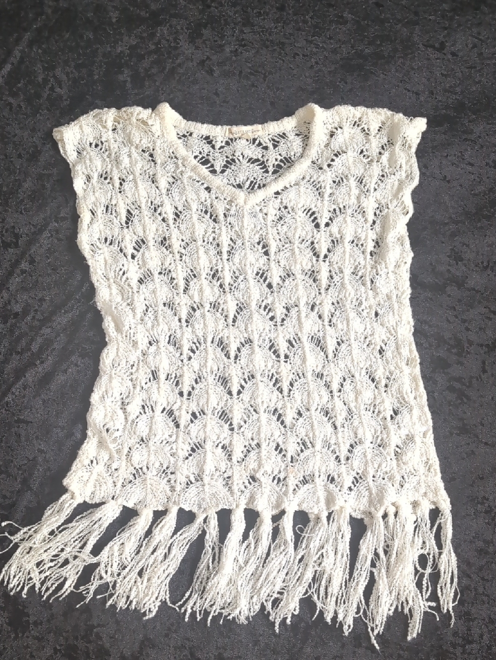 At Last Ivory Crochet Fringe Sleeveless Sweater Top - M